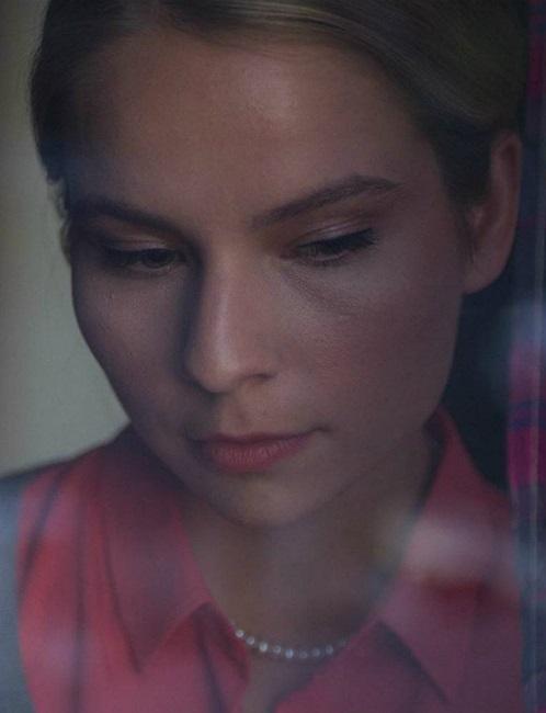 Ненормальная няня (2019) 